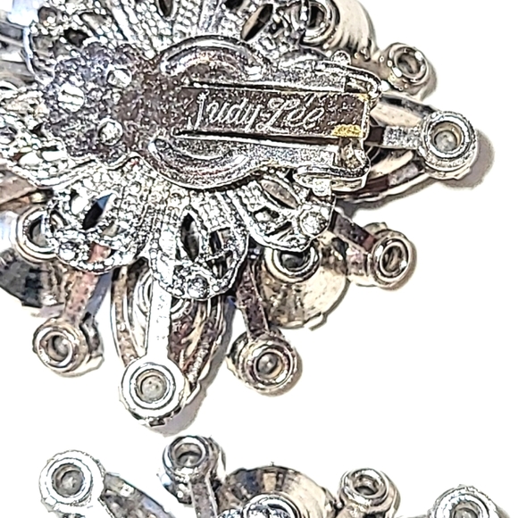 JUDY LEE VINTAGE BLUE RHINESTONE CLIP EARRINGS - Picture 5 of 8